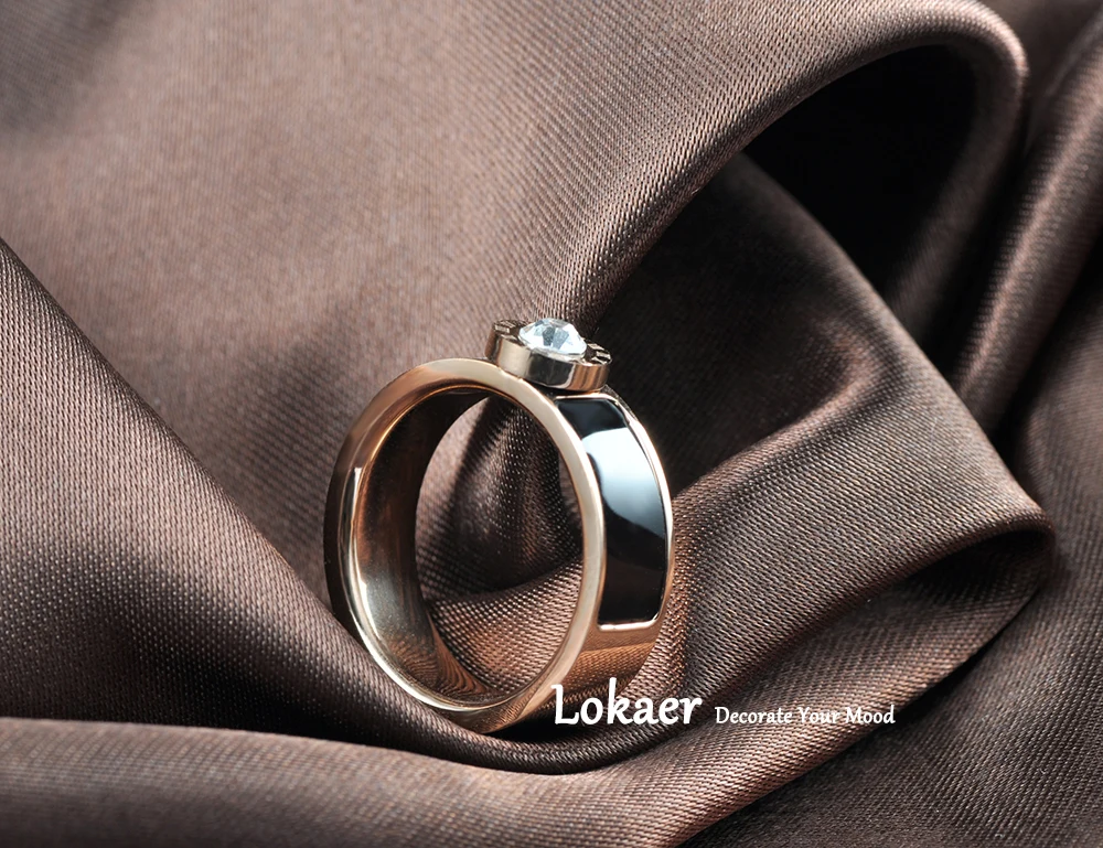 Bague Lokaer R17033 — chiffres romains et éclat — vue 5