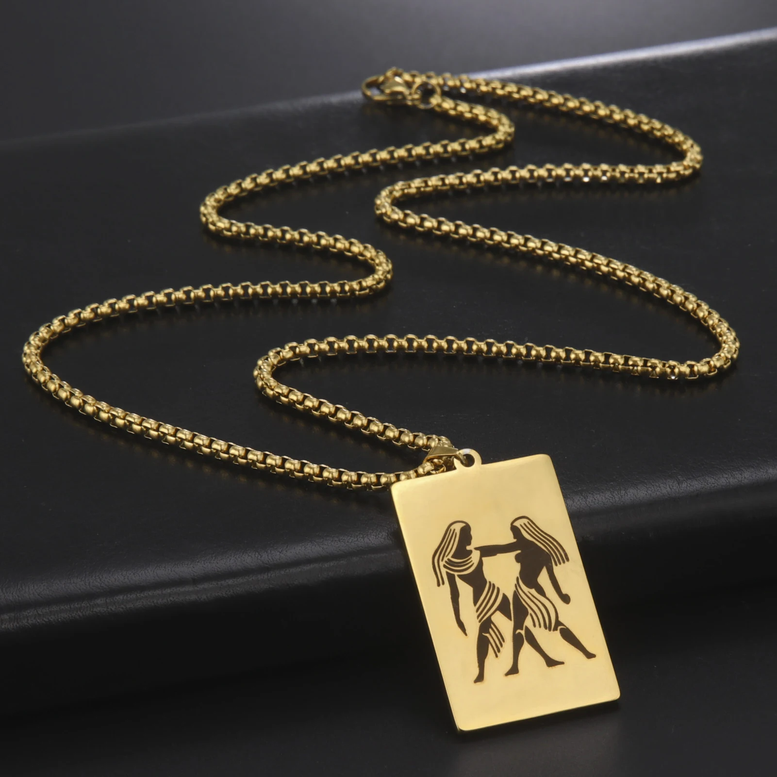 Collier zodiaque à méandre — chaîne 60 cm — vue 2